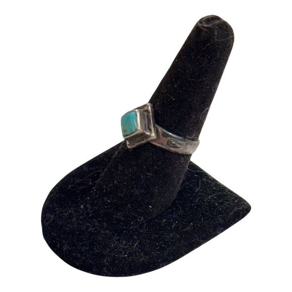 Vtg 7.5 Navajo Ted Ott Signed Sterling Silver Ring Turquoise Accent Diamond Shap - Picture 2 of 8